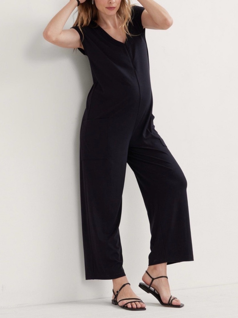 NWT Hatch The Charlotte Black Jumpsuit Size Medium / 2 NEW Comfy Bamboo V Neck